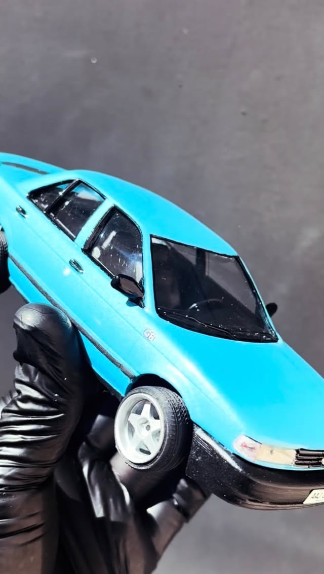 Modelo a escala VW Gol custom — RSN Models Uruguay